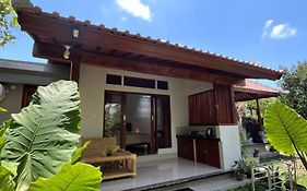 Bali Asli Guest House By Eps